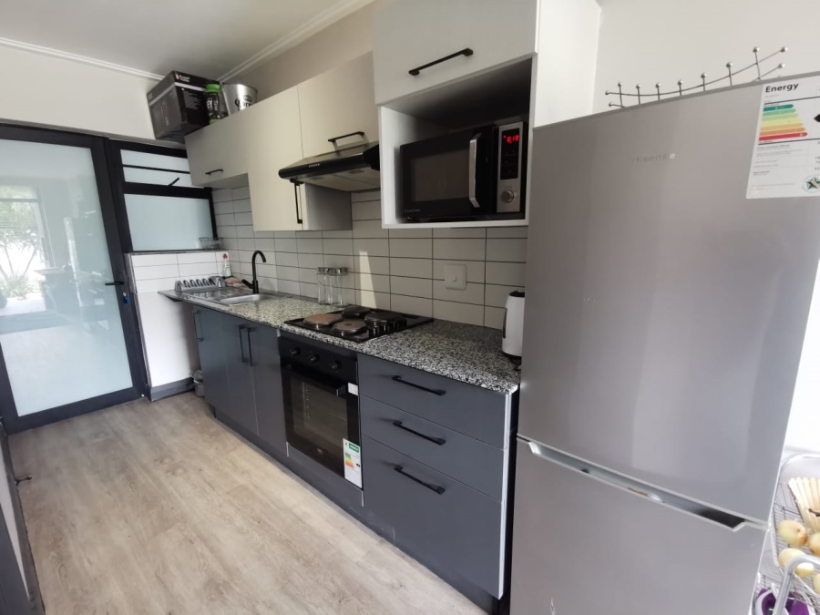 1 Bedroom Property for Sale in Walmer Eastern Cape